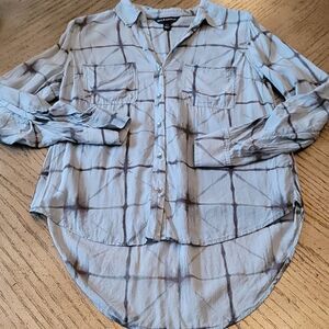 Rock & Republic size XS button down shirt
